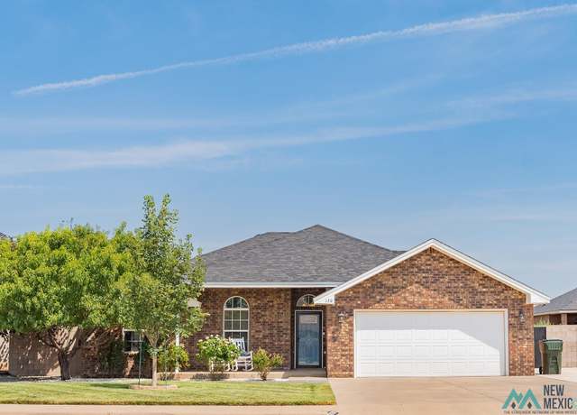 Property at 120 Carmel Dr, Clovis, NM 88101, 4 beds, 2 baths
