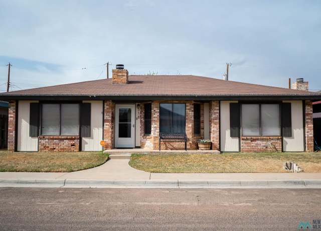 Property at 518 E Kiva Dr, Hobbs, NM 88240, 3 beds, 2 baths