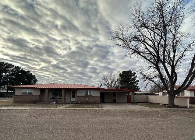 Property at 877 S Ranchero St, Fort Sumner, NM 88119, 3 beds, 2 baths