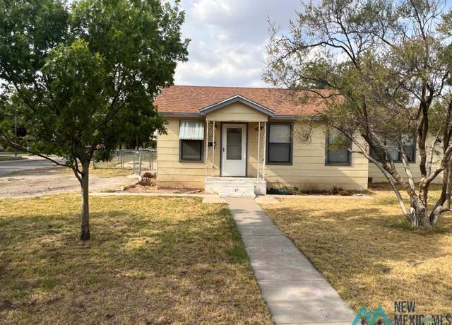 Property at 102 E Blodgett St, Carlsbad, NM 88220, 3 beds, 2 baths