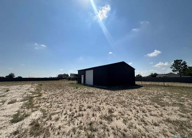 Property at 8504 N Tomlinson St, Hobbs, NM 88240