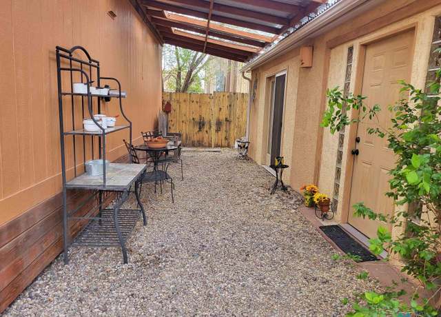 Property at 903 Edith N. E. Units A, B, & C Blvd, Albuquerque, NM 87102, 2 beds, 3 baths