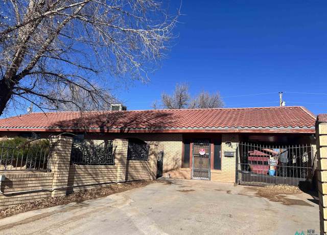 Property at 724 Elko St, Grants, NM 87020, 4 beds, 3 baths