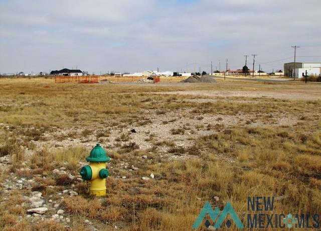 Property at 6721 N World Dr, Hobbs, NM 88240