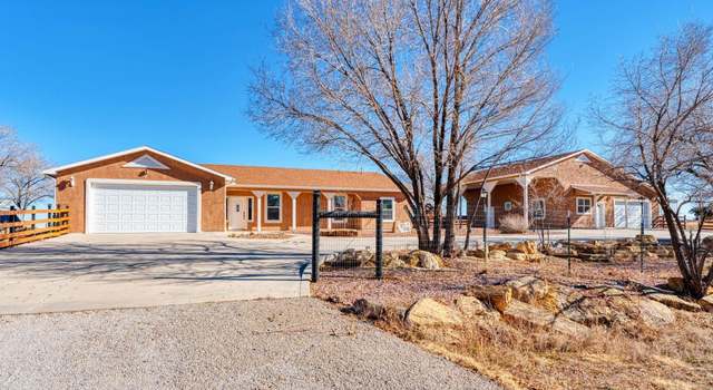 Photo of 35 Taos Dr, Gallup, NM 87301