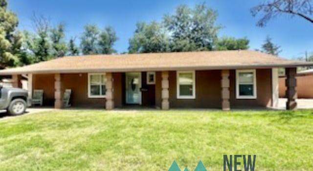 Photo of 1504 Bryan Cir, Carlsbad, NM 88220