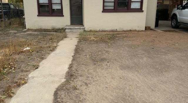 Photo of 1105 W Fox St, Carlsbad, NM 88220