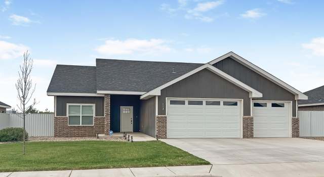 Photo of 112 Abbey Rd, Clovis, NM 88101