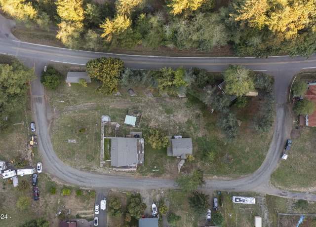 Property at 11 Carter St, Elk City, OR 97391, 3 beds, 3 baths