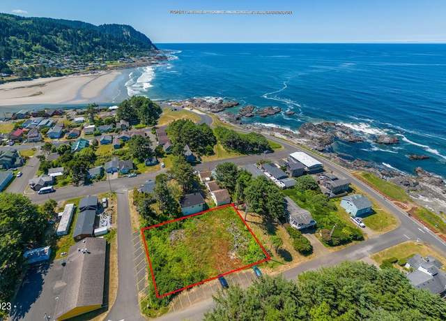 Property at 452 4th St, Yachats, OR 97498