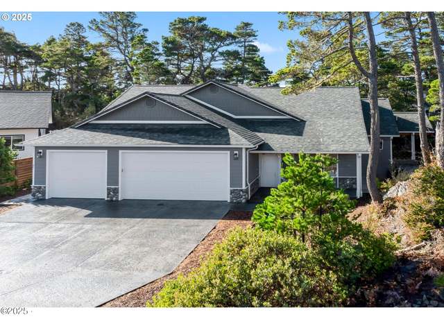Property at 25 Yearling Ct, Florence, OR 97439, 3 beds, 2 baths