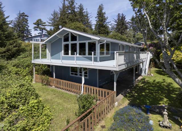 Property at 648 SE Vista Dr, Newport, OR 97365, 4 beds, 2 baths