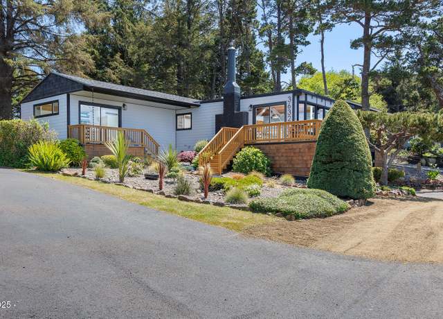 Property at 3632 SE Dune Ave, Lincoln City, OR 97367, 3 beds, 2.5 baths