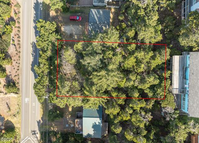 Property at 1613 NW Bayshore Dr, Waldport, OR 97394