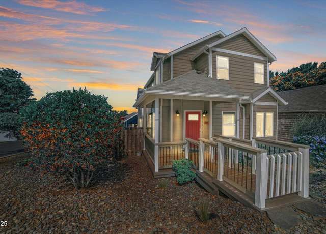 Property at 1845 NW 30th St, Lincoln City, OR 97367, 3 beds, 2.5 baths