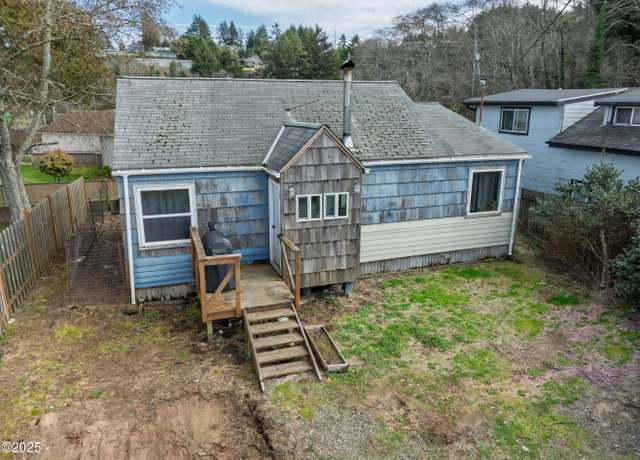 Property at 165 SW Strawberry Ln, Waldport, OR 97394, 2 beds, 1 bath