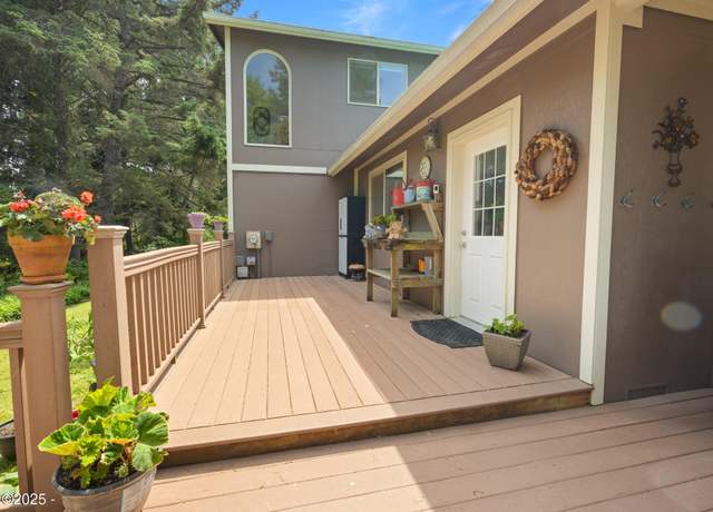 Property at 4699 SW Eriksen Ave, Waldport, OR 97394, 2 beds, 2 baths