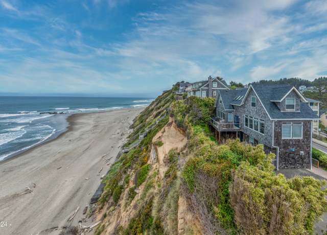 Property at 2729 SW Anchor Ave, Lincoln City, OR 97367, 3 beds, 3.5 baths