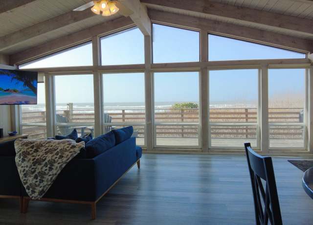 Property at 3509 Hwy 101, Yachats, OR 97498, 4 beds, 3 baths