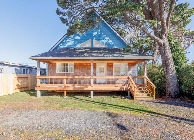 Property at 110 NE Fayette St, Waldport, OR 97394, 3 beds, 2 baths