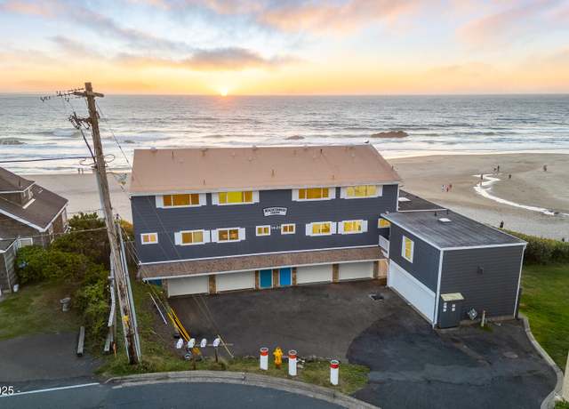 Property at 3929 NW Jetty Ave #1, Lincoln City, OR 97367, 2 beds, 1.5 baths