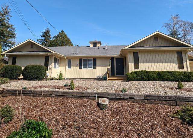 Property at 4232 NE D Ave, Neotsu, OR 97364, 3 beds, 2 baths