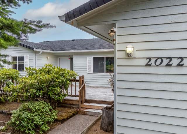 Property at 2022 NW View Ridge Dr, Waldport, OR 97394, 3 beds, 2 baths