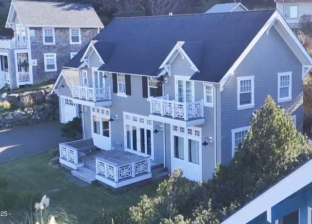 Property at 1994 NE Mulberry Loop, Lincoln City, OR 97367, 4 beds, 3.5 baths