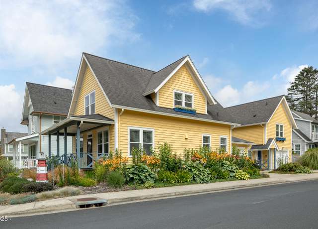 Property at 2781 SW Coast Ave, Lincoln City, OR 97367, 4 beds, 3.5 baths