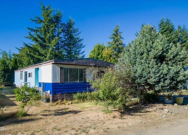 Photo of 724 SW Ferry Ave, Siletz, OR 97380