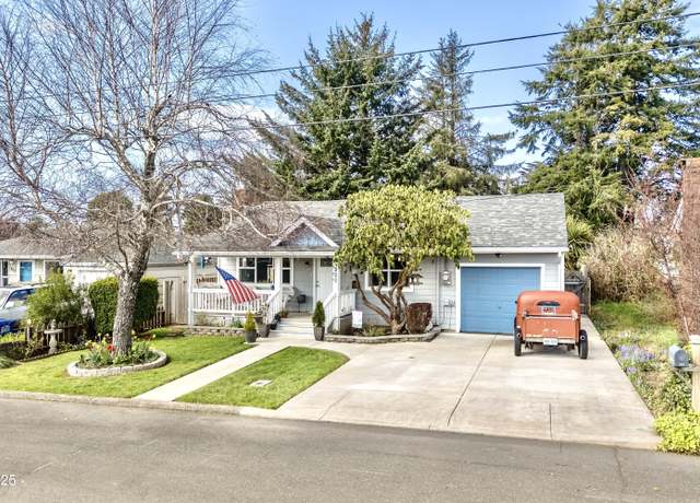 Property at 333 NE 7th St, Newport, OR 97365, 4 beds, 1 bath
