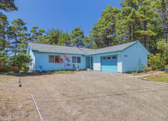 Property at 5272 SW Field Ave, Waldport, OR 97394, 3 beds, 2.5 baths