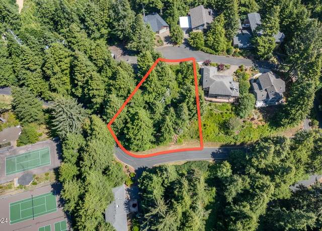 Property at 526 Eagles Nest Ln, Gleneden Beach, OR 97388