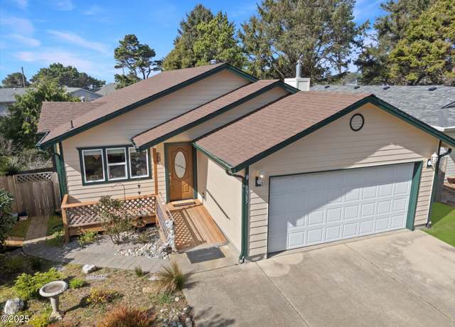 Property at 5365 La Fiesta Way, Lincoln City, OR 97367, 3 beds, 2 baths