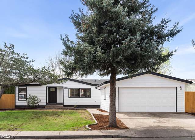 Property at 1610 SW Apperson St, Mcminnville, OR 97128, 3 beds, 2 baths