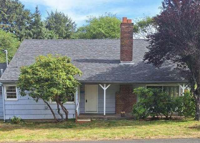 Property at 215 Stevens St, Gleneden Beach, OR 97388, 3 beds, 1.5 baths