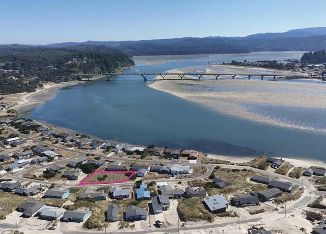 Property at 113 NW Sunset Way, Waldport, OR 97394