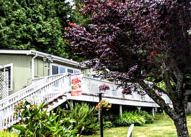 Property at 2531 SE Gosling Ln, Waldport, OR 97394, 2 beds, 2 baths