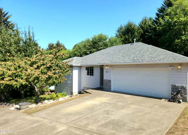 Property at 2473 NE 57th Ct, Lincoln City, OR 97367, 3 beds, 2 baths