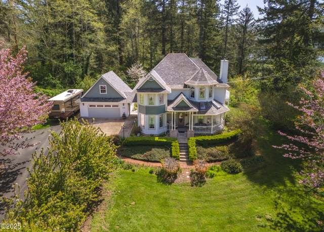 Property at 9669 Yaquina Bay Rd, Newport, OR 97365, 3 beds, 2.5 baths