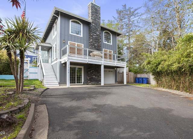Property at 2509 NE 27th Dr, Lincoln City, OR 97367, 4 beds, 3 baths