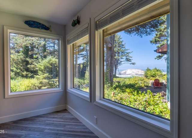 Property at 535 NW Spencer Ave, Depoe Bay, OR 97341, 1 bed, 1 bath