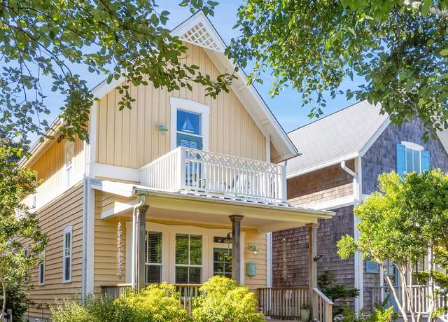 Property at 2785 SW Anemone Ave, Lincoln City, OR 97367, 4 beds, 3.5 baths