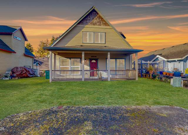 Property at 123 S Ocean St, Rockaway Beach, OR 97136, 2 beds, 2 baths