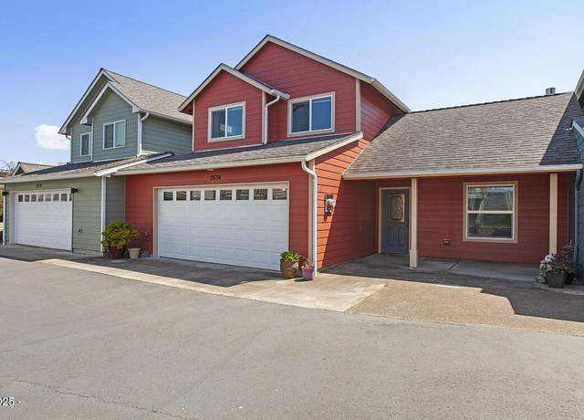 Property at 2634 SW Brant St, Newport, OR 97365, 3 beds, 2.5 baths