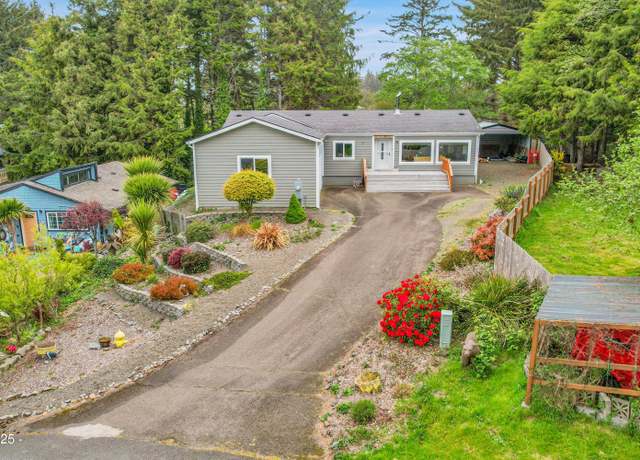 Property at 75 Spruce Ct, Depoe Bay, OR 97341, 3 beds, 2 baths