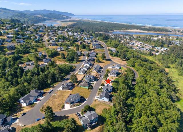 Property at 19 Lahaina Loop Rd, Pacific City, OR 97135