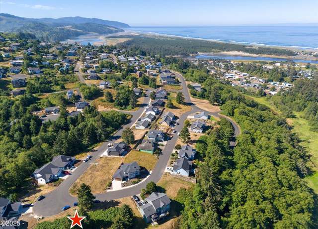Property at 26 Lahaina Loop Rd, Pacific City, OR 97135