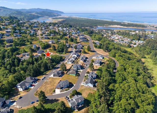 Property at 35 Kahana Ct, Pacific City, OR 97135