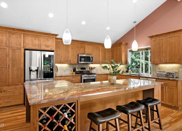 Property at 1268 NE Harbor Rdg, Lincoln City, OR 97367, 3 beds, 3 baths